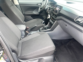 Volkswagen T-cross T-Cross 1.0 TSI 95 Start/Stop BVM5 Lounge Business 5p  occasion � Lescure-d'Albigeois - photo n�17