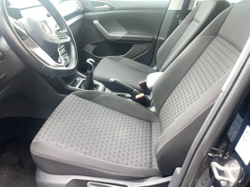 Volkswagen T-cross T-Cross 1.0 TSI 95 Start/Stop BVM5 Lounge Business 5p  occasion � Lescure-d'Albigeois - photo n�13