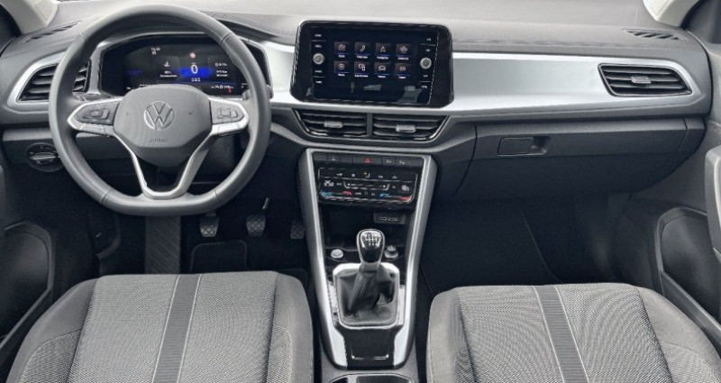 Volkswagen T-Roc 1.0 TSI 116 Start/Stop BVM6 VW Edition 2025 - photo n°6 Volkswagen T-Roc 1.0 TSI 116 Start/Stop BVM6 VW Edition  occasion à La Rochelle - photo n°6