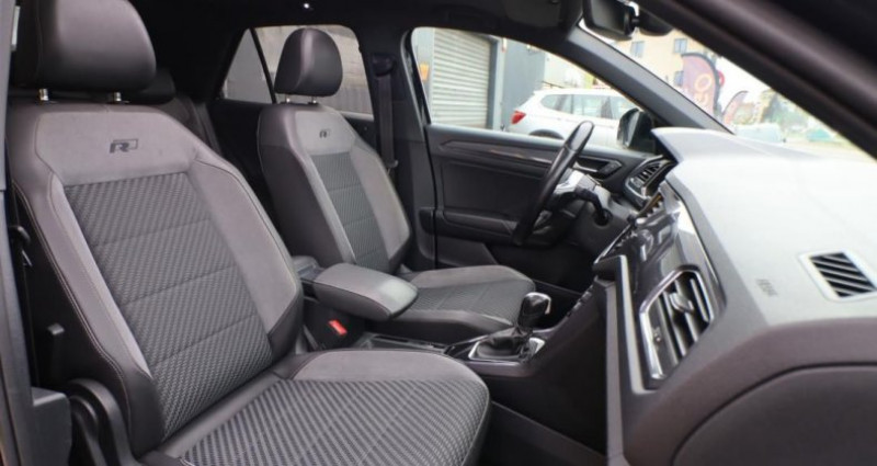 Volkswagen T-Roc 1.5 TSI 150 CH EVO R-LINE DSG BVA START-STOP   CARPLAY CAMER 2020 - photo n°7 Volkswagen T-Roc 1.5 TSI 150 CH EVO R-LINE DSG BVA START-STOP   CARPLAY CAMER  occasion à Bourgoin-Jallieu - photo n°7