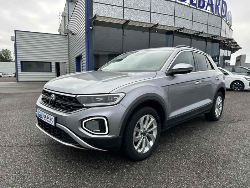 Volkswagen T-Roc 1.5 TSI EVO 150CH LIFE DSG7 2024 Volkswagen T-Roc 1.5 TSI EVO 150CH LIFE DSG7  occasion à Labège