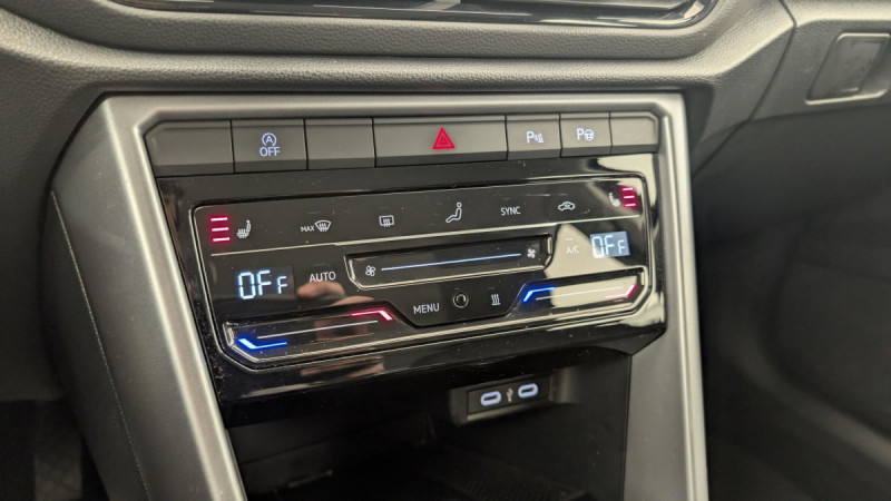 Volkswagen T-Roc 1.5 TSI EVO2 150 Start Stop BVM6 Life 2024 - photo n°19 Volkswagen T-Roc 1.5 TSI EVO2 150 Start Stop BVM6 Life  occasion à SAINT-GREGOIRE - photo n°19