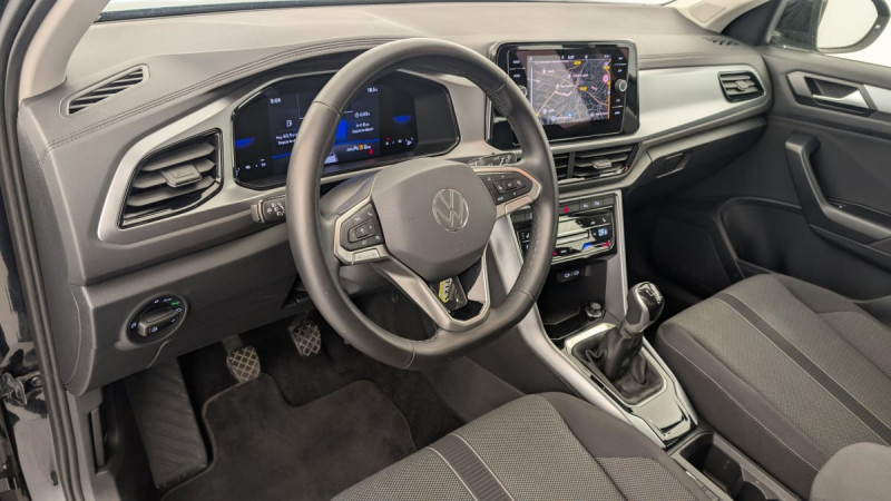 Volkswagen T-Roc 1.5 TSI EVO2 150 Start Stop BVM6 Life 2024 - photo n°15 Volkswagen T-Roc 1.5 TSI EVO2 150 Start Stop BVM6 Life  occasion à SAINT-GREGOIRE - photo n°15