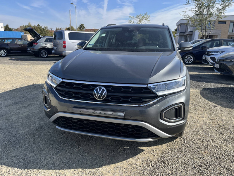 Volkswagen T-Roc 1.5 tsi evo2 150 start/stop dsg7 VW EDITION 2024 - photo n°6 Volkswagen T-Roc 1.5 tsi evo2 150 start/stop dsg7 VW EDITION  occasion à Lormont - photo n°6