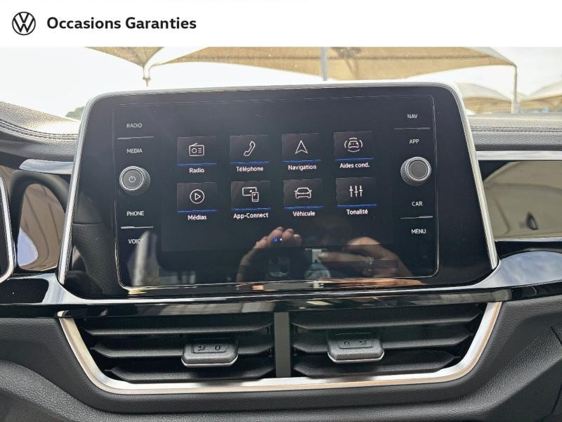 Volkswagen T-Roc 1.5 TSI Evo2 150ch R-Line Edition DSG7  occasion  MOUGINS - photo n9