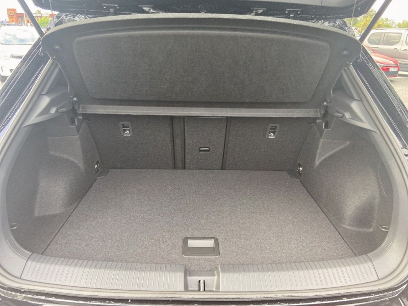 Volkswagen T-Roc 2.0 TDI 150 DSG7 R-LINE GPS Caméra Pack Black JA 18 Keyless  2025 - photo n°17 Volkswagen T-Roc 2.0 TDI 150 DSG7 R-LINE GPS Caméra Pack Black JA 18 Keyless   occasion à Lescure-d'Albigeois - photo n°17