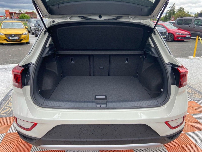 Volkswagen T-Roc 2.0 TDI 150 DSG7 VW EDITION Export JA 17 Caméra 2025 - photo n°16 Volkswagen T-Roc 2.0 TDI 150 DSG7 VW EDITION Export JA 17 Caméra  occasion à Lescure-d'Albigeois - photo n°16