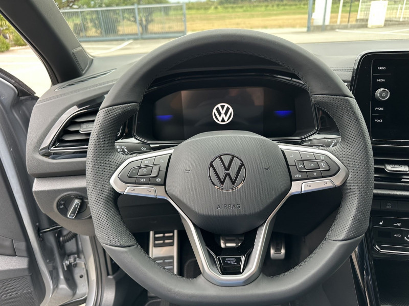 Volkswagen T-Roc 2.0 TDI 150CH R-LINE DSG7 2025 - photo n°13 Volkswagen T-Roc 2.0 TDI 150CH R-LINE DSG7  occasion à Labège - photo n°13