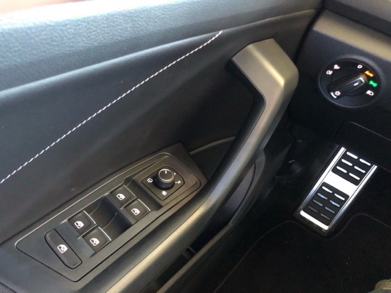 Volkswagen T-Roc 2.0 TDI 150CH R-LINE DSG7 2025 - photo n°14 Volkswagen T-Roc 2.0 TDI 150CH R-LINE DSG7  occasion à Labège - photo n°14