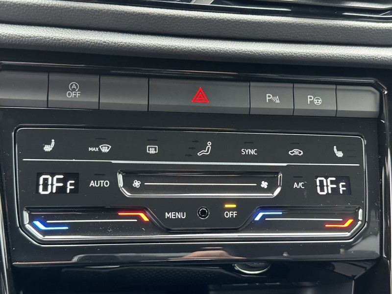 Volkswagen T-Roc 2.0 TDI 150CH R-LINE DSG7 2025 - photo n°17 Volkswagen T-Roc 2.0 TDI 150CH R-LINE DSG7  occasion à Labège - photo n°17