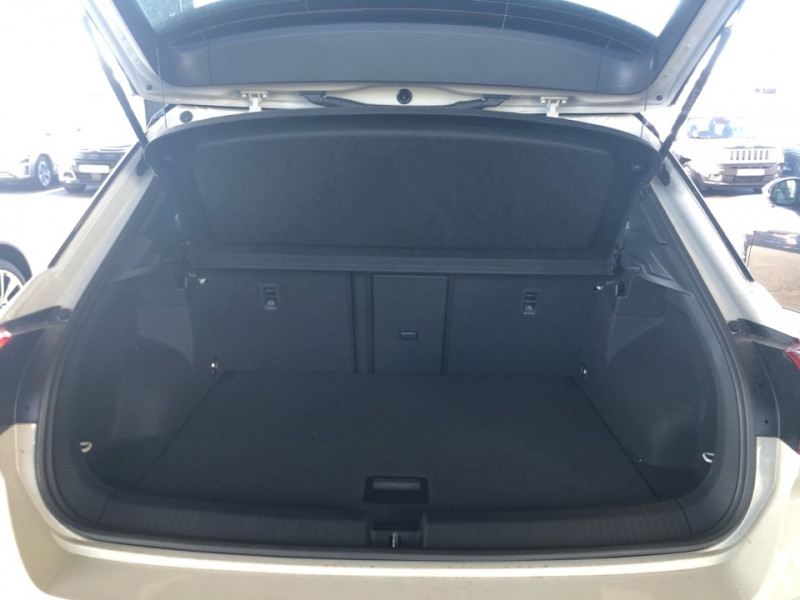 Volkswagen T-Roc 2.0 TDI 150CH R-LINE DSG7 2025 - photo n°19 Volkswagen T-Roc 2.0 TDI 150CH R-LINE DSG7  occasion à Labège - photo n°19