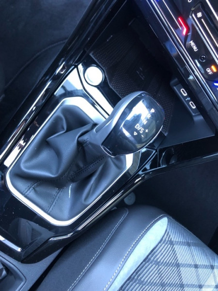 Volkswagen T-Roc 2.0 TDI 150CH R-LINE DSG7 2025 - photo n°13 Volkswagen T-Roc 2.0 TDI 150CH R-LINE DSG7  occasion à Labège - photo n°13