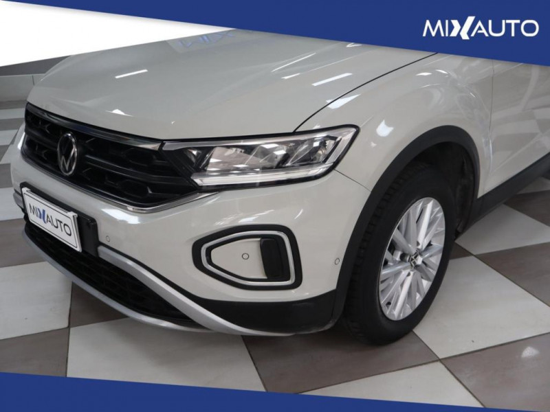 Volkswagen T-Roc 2.0 TDI Life 115CV EU6 2022 - photo n°8 Volkswagen T-Roc 2.0 TDI Life 115CV EU6  occasion à L'Union - photo n°8