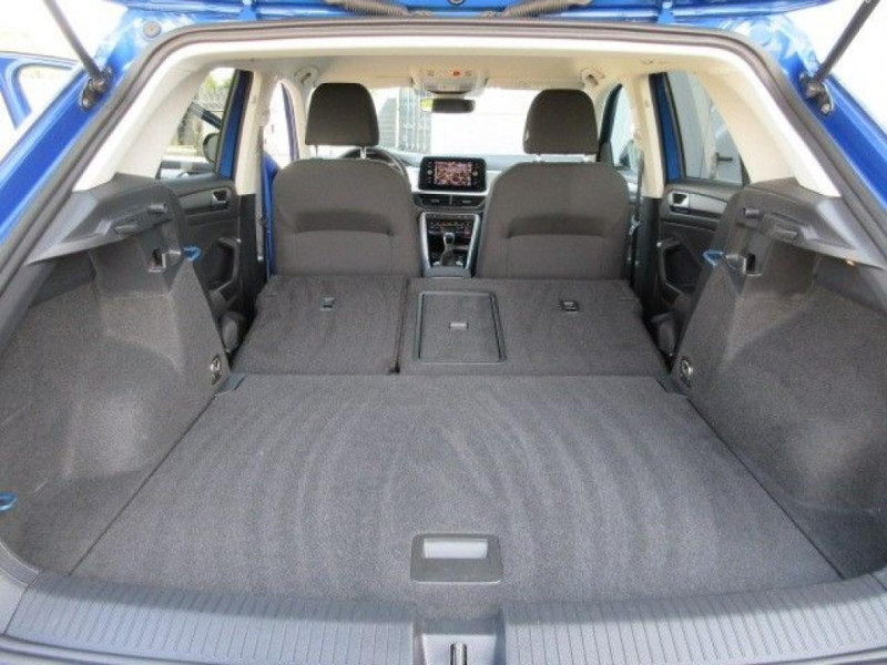 Volkswagen T-Roc Life Navi ParkPilot + Kamera LED DAB+ 2022 - photo n°15 Volkswagen T-Roc Life Navi ParkPilot + Kamera LED DAB+  occasion à L'Union - photo n°15