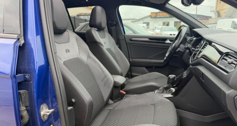 Volkswagen T-Roc R 2.0 TSI 300 ch 4MOTION TOIT OUVRANT VIRTUAL CARPLAY 2019 - photo n°6 Volkswagen T-Roc R 2.0 TSI 300 ch 4MOTION TOIT OUVRANT VIRTUAL CARPLAY  occasion à ANDREZIEUX-BOUTHEON - photo n°6