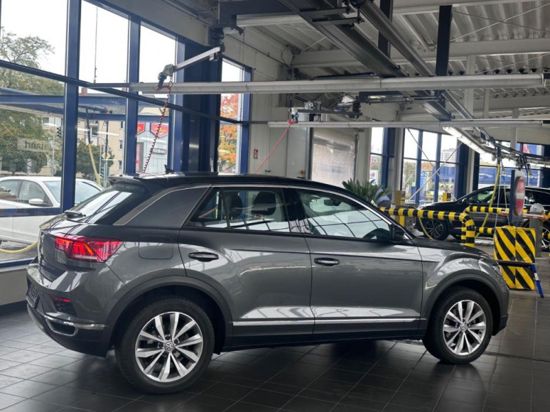 Volkswagen T-Roc Style 4Motion 1 HAND/ EURO 6 2018 - photo n°6 Volkswagen T-Roc Style 4Motion 1 HAND/ EURO 6  occasion à L'Union - photo n°6