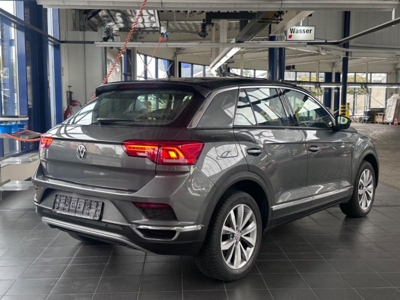 Volkswagen T-Roc Style 4Motion 1 HAND/ EURO 6 2018 - photo n°5 Volkswagen T-Roc Style 4Motion 1 HAND/ EURO 6  occasion à L'Union - photo n°5