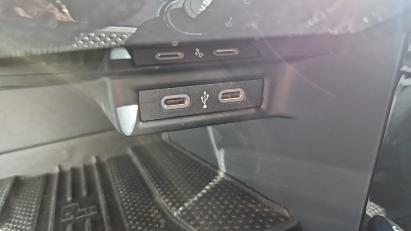 Volkswagen T-Roc T-Roc 1.5 TSI EVO2 150 Start/Stop DSG7 R-Line Edition 5p  - photo n°19 Volkswagen T-Roc T-Roc 1.5 TSI EVO2 150 Start/Stop DSG7 R-Line Edition 5p  occasion à TARBES  - photo n°19