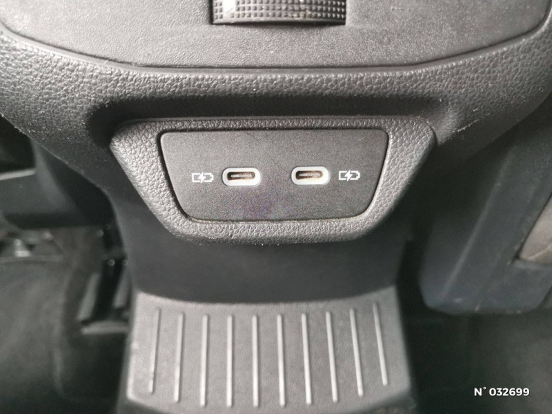 Volkswagen T-Roc T-Roc 2.0 TDI 150 Start/Stop DSG7 2022 - photo n°9 Volkswagen T-Roc T-Roc 2.0 TDI 150 Start/Stop DSG7  occasion à Brie-Comte-Robert - photo n°9