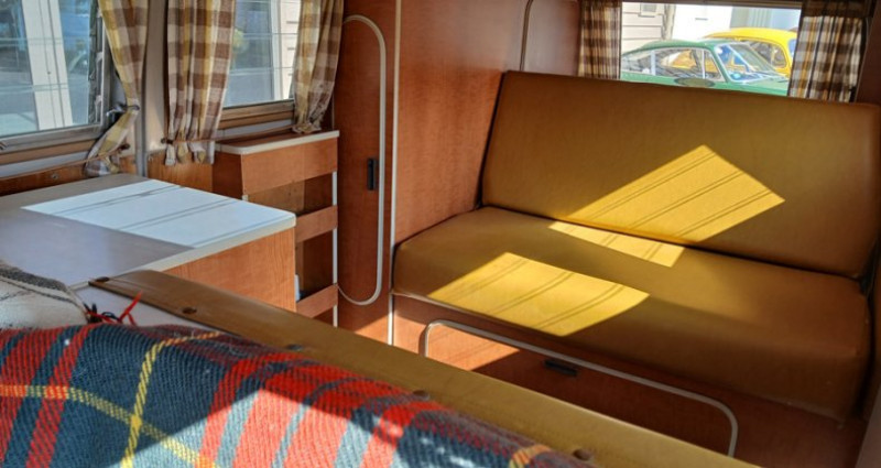 Volkswagen T1 WESTFALIA SO42 MOTEUR 1500 TYPE H  occasion  SAINT PIERRE DE BOEUF - photo n4