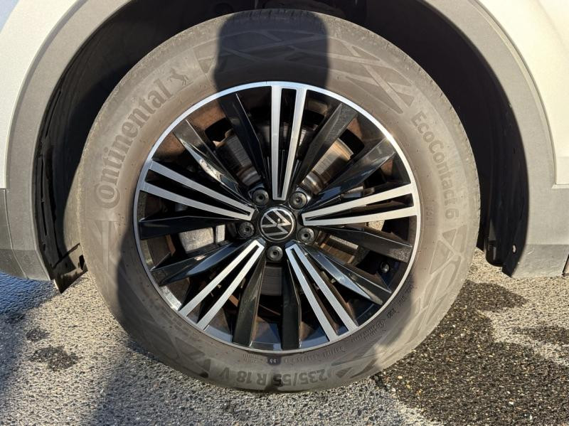 Volkswagen Tiguan 1.4 eHybrid 245ch Elegance Exclusive DSG6  T.O. / CUIR  occasion � Vert-Saint-Denis - photo n�9