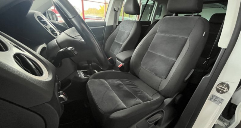 Volkswagen Tiguan 1,4 TSI 125 type-r-LINE GPS REGULATEUR PARK PILOT FEUX HALOG  occasion à Phalsbourg - photo n°5
