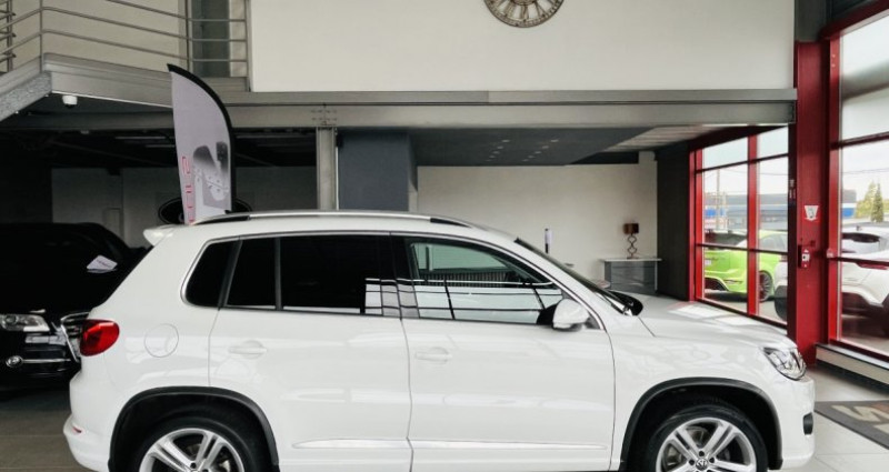 Volkswagen Tiguan 1,4 TSI 125 type-r-LINE GPS REGULATEUR PARK PILOT FEUX HALOG  occasion à Phalsbourg - photo n°3