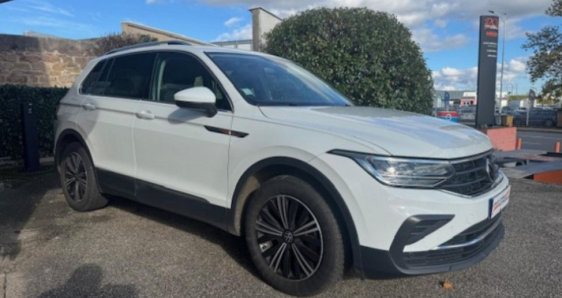Volkswagen Tiguan 2.0 16V TDI BlueMotion - 150 - BV DSG 7 2016 Life PHASE 2 2021 - photo n°3 Volkswagen Tiguan 2.0 16V TDI BlueMotion - 150 - BV DSG 7 2016 Life PHASE 2  occasion à MACON - photo n°3