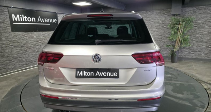 Volkswagen Tiguan 2.0 16V TDI BlueMotion - 150 Carat 2020 - photo n°4 Volkswagen Tiguan 2.0 16V TDI BlueMotion - 150 Carat  occasion à GUERET - photo n°4