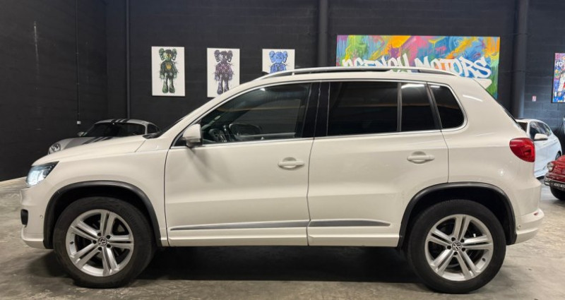 Volkswagen Tiguan 2.0 l TDI 140 ch R-LINE 4Motion DSG7 2011 - photo n°2 Volkswagen Tiguan 2.0 l TDI 140 ch R-LINE 4Motion DSG7  occasion à Chazay-d'azergues - photo n°2