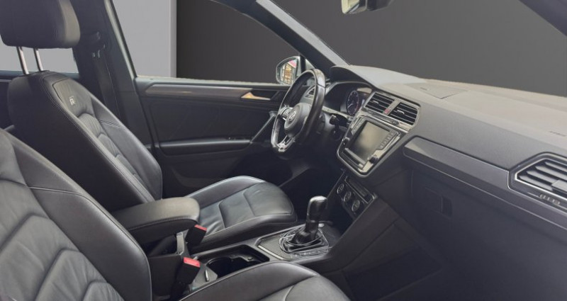 Volkswagen Tiguan 2.0 TDI 150 DSG7 Carat R-Line FULL OPTIONS 2016 - photo n°2 Volkswagen Tiguan 2.0 TDI 150 DSG7 Carat R-Line FULL OPTIONS  occasion à PARIS - photo n°2