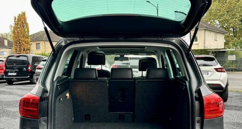 Volkswagen Tiguan 2.0 TDI 150ch 4Motion CARAT 2016 - photo n°6 Volkswagen Tiguan 2.0 TDI 150ch 4Motion CARAT  occasion à VARETZ - photo n°6