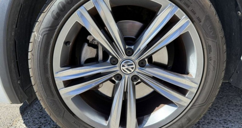 Volkswagen Tiguan 2.0 TDI 190CH CARAT 4MOTION DSG7 2017 - photo n°4 Volkswagen Tiguan 2.0 TDI 190CH CARAT 4MOTION DSG7  occasion à FUVEAU - photo n°4