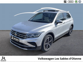 Volkswagen Tiguan occasion 2024 mise en vente à LE CHTEAU D'OLONNE par le garage VOLKSWAGEN LES SABLES D'OLONNE - photo n°1