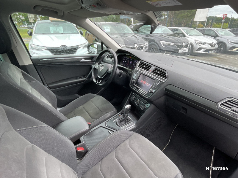 Volkswagen Tiguan Tiguan 1.4 TSI ACT 150 BMT DSG6 Carat 2017 - photo n°10 Volkswagen Tiguan Tiguan 1.4 TSI ACT 150 BMT DSG6 Carat  occasion à Deauville - photo n°10