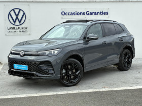 Volkswagen Tiguan , garage VOLKSWAGEN - SIPA AUTOMOBILES - PAU � LESCAR