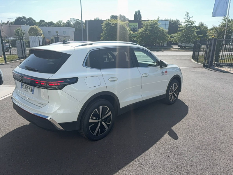 Volkswagen Tiguan Tiguan 1.5 eHybrid 204ch DSG6  occasion  Saint-Malo - photo n5
