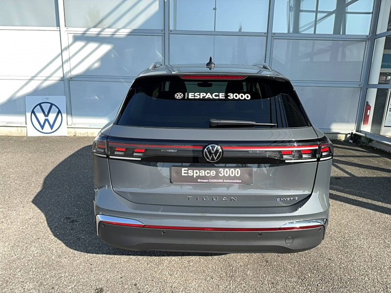 Volkswagen Tiguan Tiguan 1.5 eHybrid 204ch DSG6  occasion à Altkirch - photo n°6