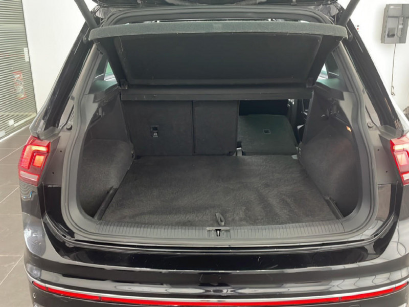 Volkswagen Tiguan Tiguan 2.0 TDI 150ch DSG7 2021 - photo n°13 Volkswagen Tiguan Tiguan 2.0 TDI 150ch DSG7  occasion à Mareuil-lès-Meaux - photo n°13