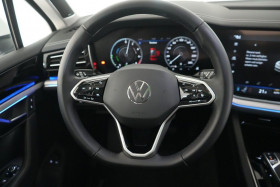 Volkswagen Touareg 3.0 TSI eHybrid 381ch BVA 4Motion  occasion  Beaupuy - photo n9