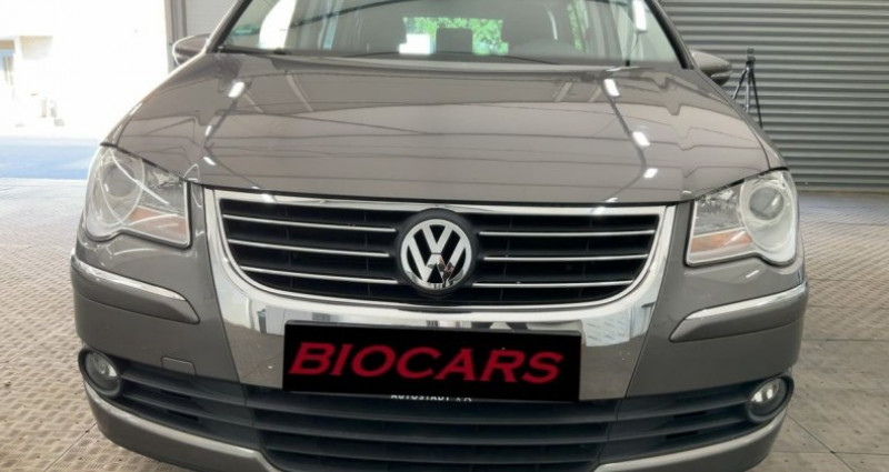 Volkswagen Touran 1.4 TSI HIGHLINE