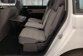 Volkswagen Touran occasion année 2023 boite Automatique Annonce Volkswagen Touran occasion Essence 1.5 TSI 150 BVA 7pl à Beaupuy