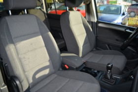 Volkswagen Touran 1.6 TDI 115CH BLUEMOTION TECHNOLOGY FAP CONFORTLINE BUSINESS  occasion  Toulouse - photo n9