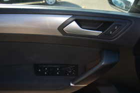 Volkswagen Touran 1.6 TDI 115CH BLUEMOTION TECHNOLOGY FAP CONFORTLINE BUSINESS  occasion  Toulouse - photo n19