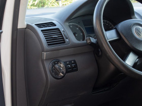 Volkswagen Touran 1.9 TDI - 105   Confort 5pl  occasion � Ganges - photo n�10