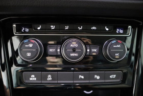 Volkswagen Touran 150  BVA 5pl  occasion  Beaupuy - photo n10