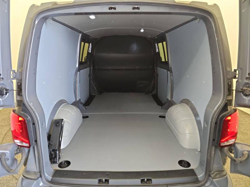 Volkswagen Transporter 6.1 VAN TRANSPORTER 6.1 VAN L2H1 2.0 TDI 204 DSG7 4MOTION  occasion  Blois - photo n6