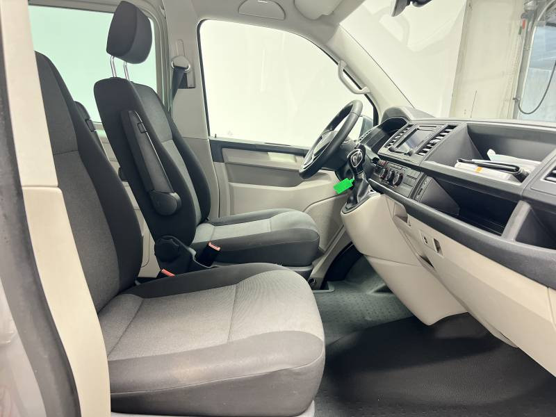 Volkswagen Transporter CHASSIS CABINE PROCAB L1 2.0 TDI 204 DSG7 BUSINESS LINE  occasion  Lormont - photo n18