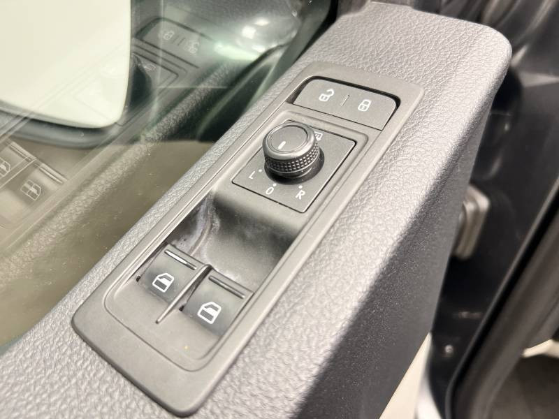 Volkswagen Transporter CHASSIS CABINE PROCAB L1 2.0 TDI 204 DSG7 BUSINESS LINE  occasion � Lormont - photo n�16