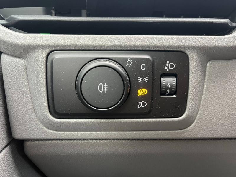 Volkswagen Transporter Fg Van L1 2.0 TDI 170ch Business 4Motion BVA8  occasion  MANDELIEU LA NAPOULE - photo n9